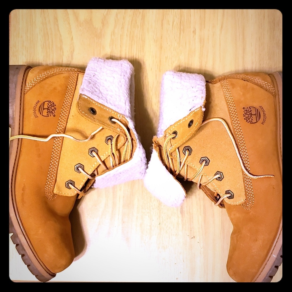 Women's Timberland Boots size 6.5